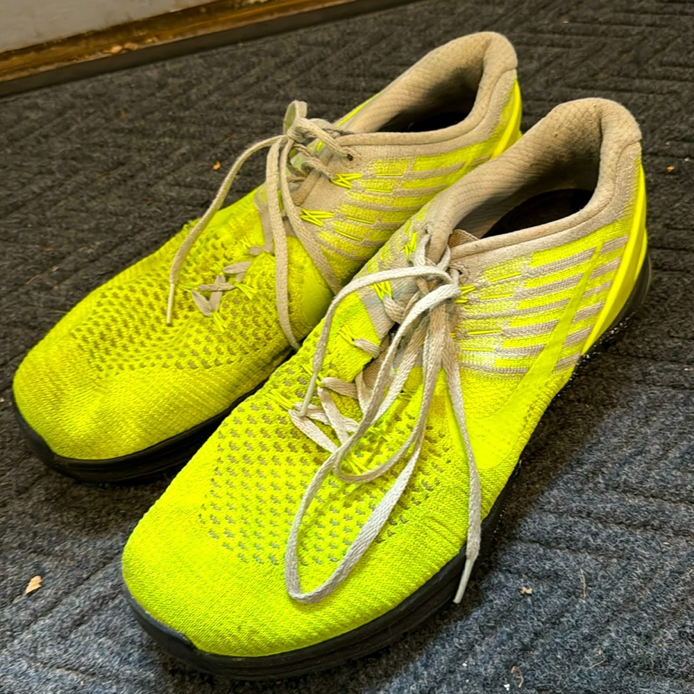 Nike flyknit metcon 3s